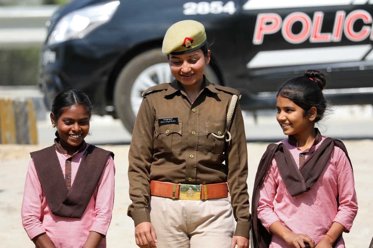 Salary of Indian Police  Ranks  Eligibility  Details - 92