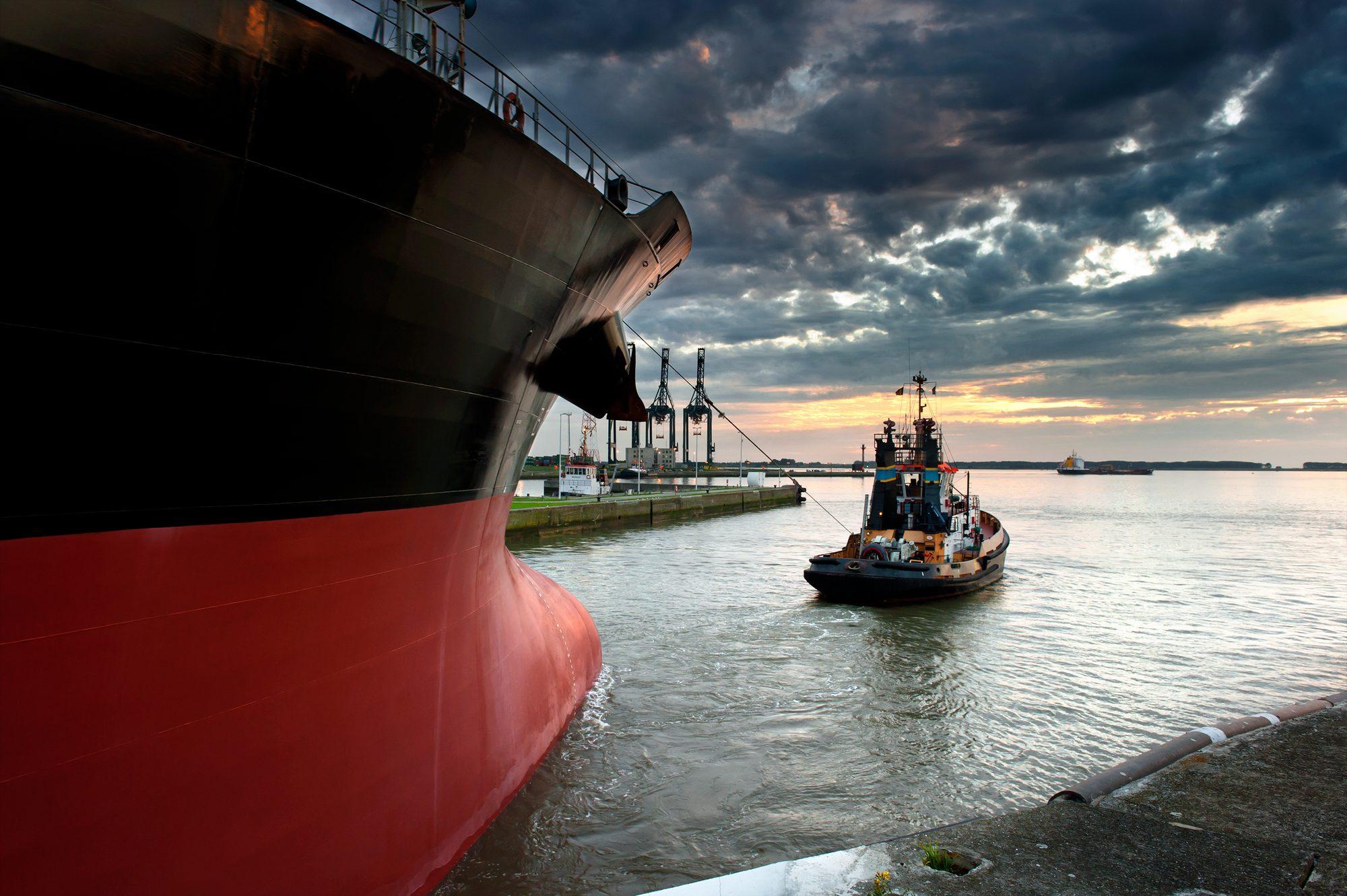 Tug boat taking out the ship | Best Paying Jobs in Marine Transportation