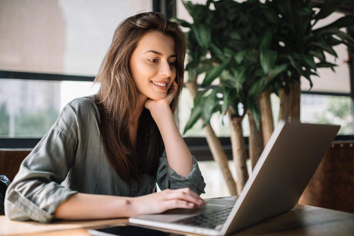 Learn Build Earn is a Course that can help you Earn Over $100000 a Year