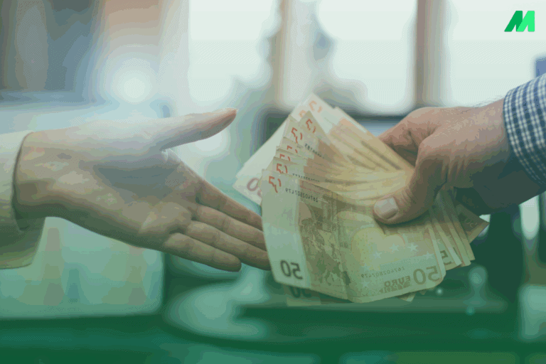 An IITian’s Reddit Post Revealed How His Parents’ Love Took Every Rupee: Earning Big, Saved Nothing